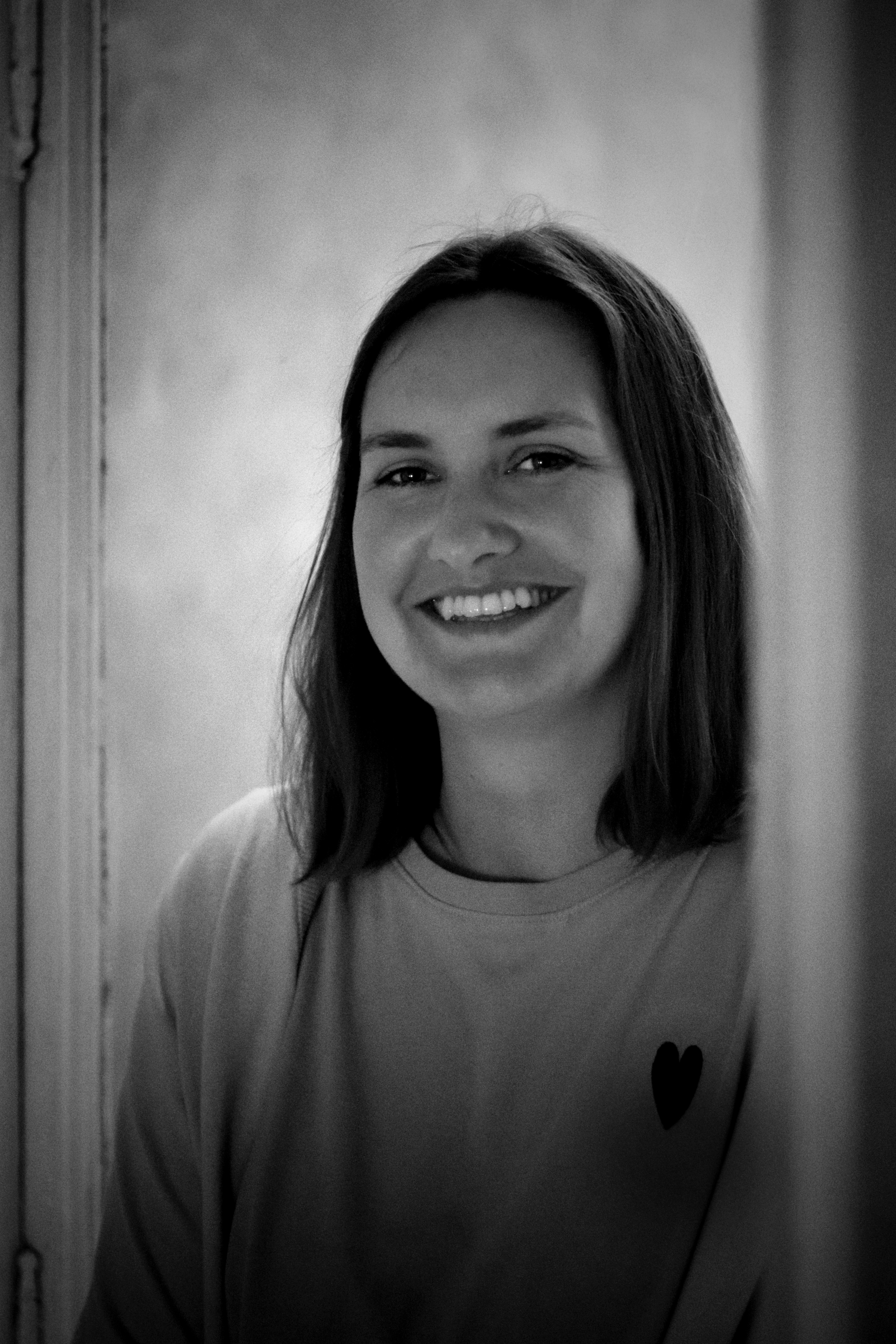 Portrait of Yulia Semkiv, who works in the живопис style (Lviv, Ukraine) Photo 1 of 1.